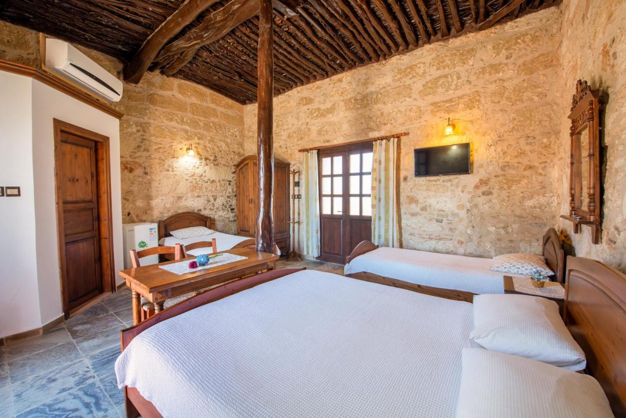 Revakli Ev Guest House Rizokarpaso Экстерьер фото
